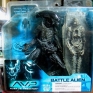 mcfarlane-avp-01-battle-alien-000