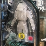 neca-predators-2016-sdcc-exclusive-cloaked-scar-predator-000