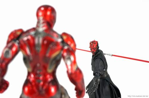 iron-man-mark-xlv-vs-darth-maul-002