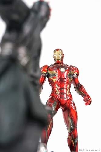 iron-man-mark-xlv-vs-darth-maul-007