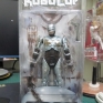 neca-robocop-battle damaged-000