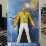 neca-freddie-mercury-magic-tour-001