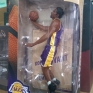 nba-exclusive-kobe-bryant-finals-2001-champions-000