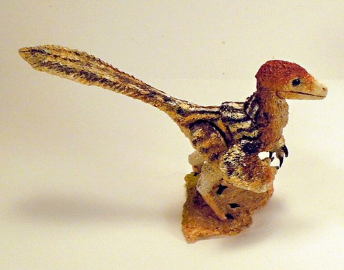 beasts-of-the-mesozoic-raptor-nestling-3-pack-amber-color-002