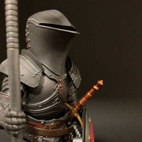 mythic-legions-arethyr-red-shield-soldier-008