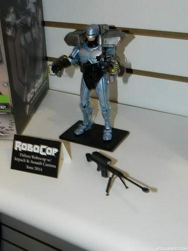 neca-robocop-002