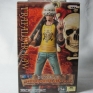 Banpresto-One-Piece-Grandline-Men-05-Trafalgar-Law-000