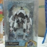 Neca-Pacific-Rim-S4-Jaeger-Tacit-Ronin-000