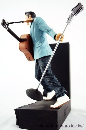 McFarlane-Elvis-Presley-02-Rockabilly-005