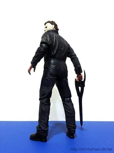 michael-myers-and-peerless-sword-003