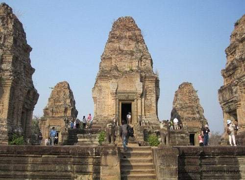 Travels-Angkor-Wat-027