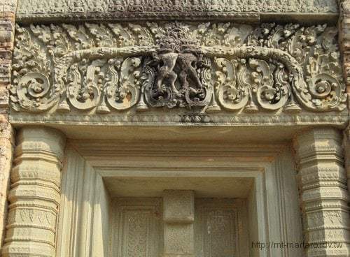 Travels-Angkor-Wat-030