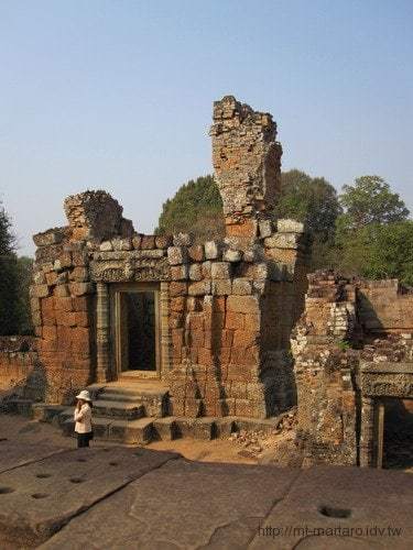 Travels-Angkor-Wat-031
