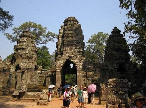 Travels-Angkor-Wat-041