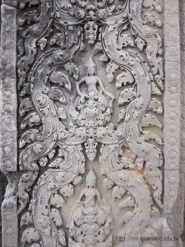 Travels-Angkor-Wat-078