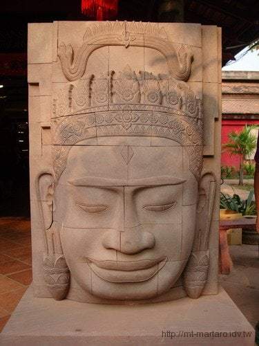 Travels-Angkor-Wat-220