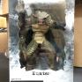 NECA-Resident-Evil-Archives-Hunter-000