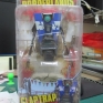 neca-borderlands-claptrap-blue-000