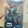 neca-gears-of-war-01-dominic-santiago-000