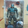 neca-gears-of-war-02-cog-soldier-000