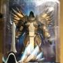 NECA-Heroes-of-the-Storm-02-Tyrael-000