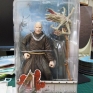 neca-resident-evil-4-los-illuminados-monks-1-000